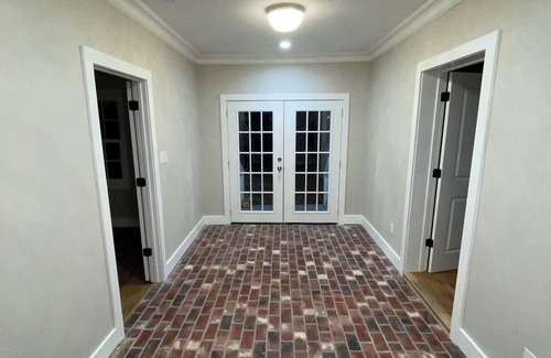 Mid City North House | Downtown and Close to LSU 8-bedroom Luxury Home in Baton Rouge