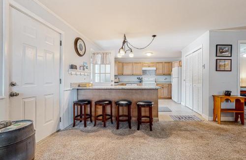 North Conway Apartment | Downtown Beauty - Unit 1