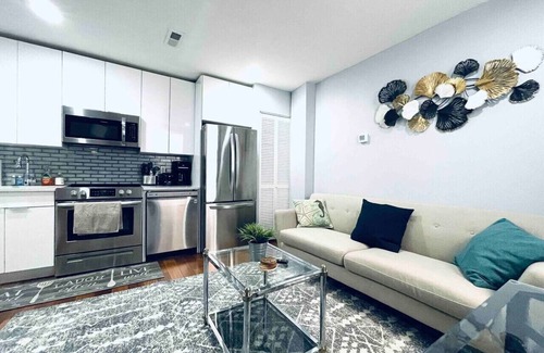 Center City Apartment | Downtown City Hall close by Kimmel Center 1BD