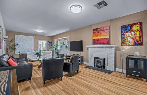 Grand Junction House | Downtown craftsman home with hot tub. 3 blocks from restaurants, shops and bars.