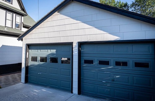 Carson City House | Downtown Historic Charmer - Walk to State Capitol