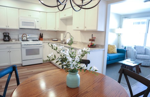Conneaut Lake Condo | Downtown Lake View Condo -Unit 2
