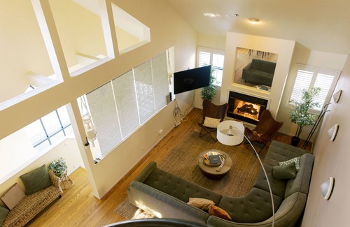 Millbrae House | Downtown Millbrae- 5 min from SFO/BART