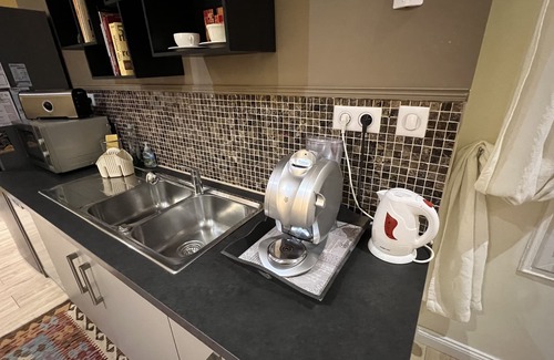 Lepante Quarter Apartment | Downtown Nice, rue Biscarra, 70 m² (750 ft²), renovated, quiet, AC, sunny, tram