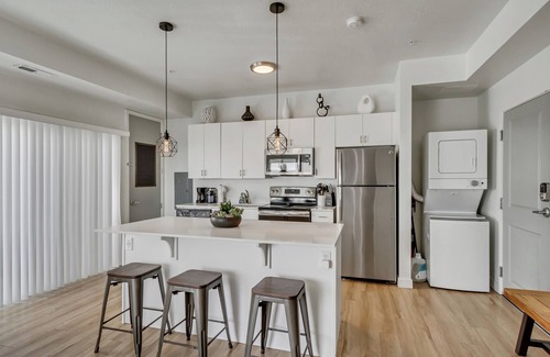 Downtown Salt Lake City Apartment | Downtown Penthouse Living w/Sleeper Sofa & Views