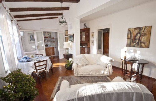 Oristano Apartment | Downtown penthouse with tower view - Cozy penthouse facing to the tower