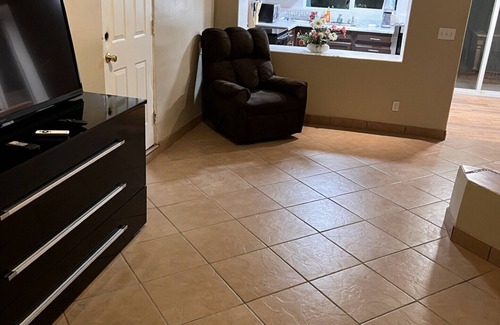 Story Apartment | Downtown Phoenix Pool Suite