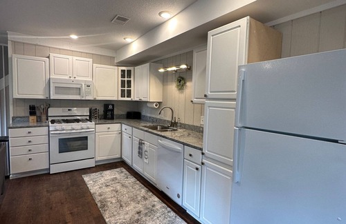 Harbor Springs House | Downtown Retreat: Dog-Friendly Haven for 30+ Day Stays! 1 mile to downtown.