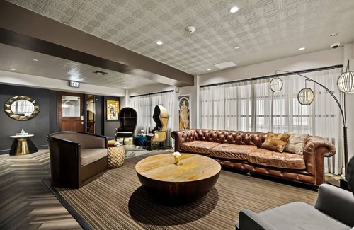 Downtown San Antonio Apartment | Downtown San Antonio Gem – Near Top Sights, River Walk & Local Cuisine | 3 Units