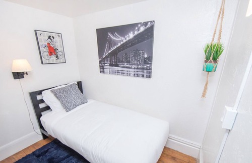 Civic Core House | Downtown San Diego Studio in the Heart of Gaslamp!