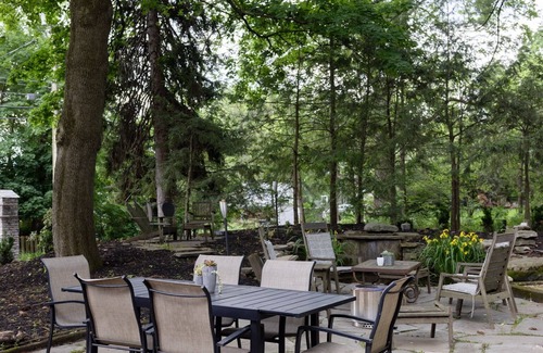 State College Cottage | Downtown State College! Carriage House at Woodruff Highlands House