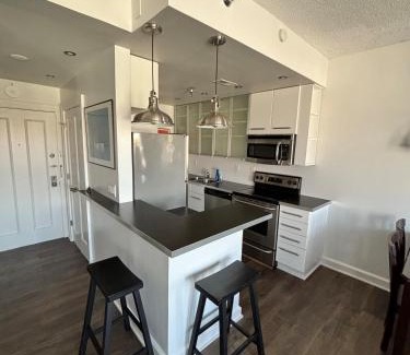 St. Joseph Historic Neighborhood Apartment | Downtown Studio with Full Kitchen and Bath