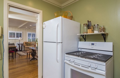 Walnut Creek House | Downtown Walnut Creek Executive Retreat