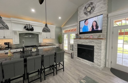 Westerly House | Downtown Westerly and Misquamicut Getaway with Beautiful Outdoor Kitchen