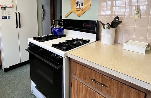 Westfield House | Downtown Westfield, with Patio, Near Wineries, Dining, and Lake Erie