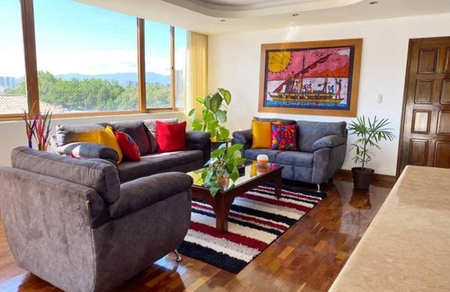 Colonia Vista Hermosa Apartment | DPh2 2 large apartments together