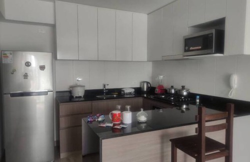 Petit Jean Ocharan Apartment | Dpto. Entero Centro Miraflores con Balcon, a 5 min del P.kennedy/10 min Larcomar