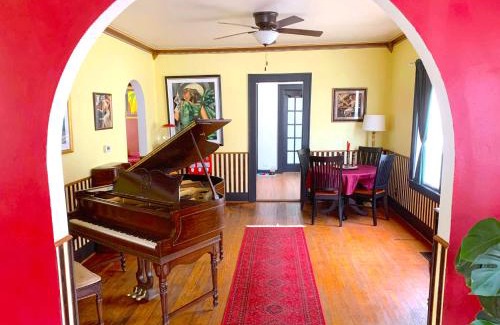 Lafayette House | Dr. Yaple's Art Deco House