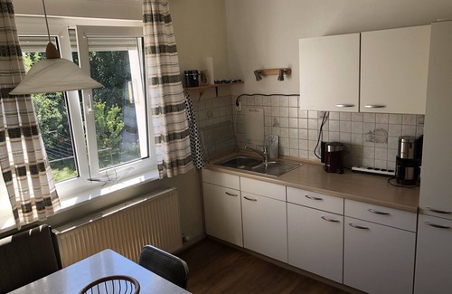 Königswinter Apartment | Drachenburg Castle and Drachenfels within walking distance