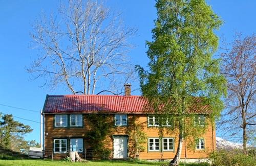 Molde House | Draget gård