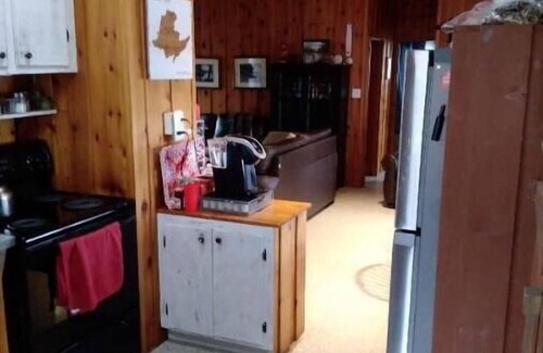 Frontenac Cottage | Draper Lake Hideaway