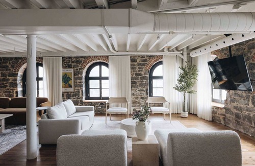 Old Montreal Apartment | Dream 2 floor Penthouse|4BD-4BA|Old Mtl