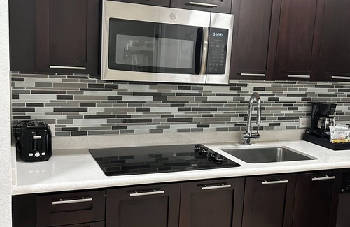 Celebration House | Dream 2BR Suite 10min Disney