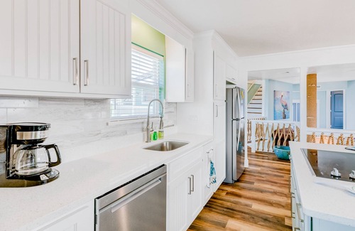 Surfside Beach House | Dream | Canal Front | Firepit | Kayking & Fishing