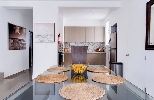 Isla Verde House | Dream House-Walk to Beach-3BR/2BA/AC+Terrace