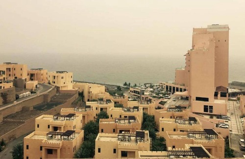 Al Kubus Apartment | Dream Inn - 2BR Apartment with Sea View in Fujairah