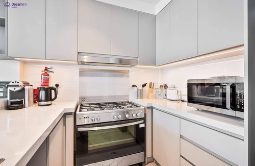 Dubai Apartment | Dream Inn - Furnished 3BR in Dubai Creek