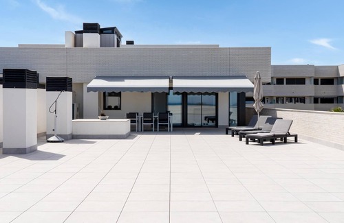 Roques Daurades Apartment | Dream vacations in front of the Mediterranean Sea