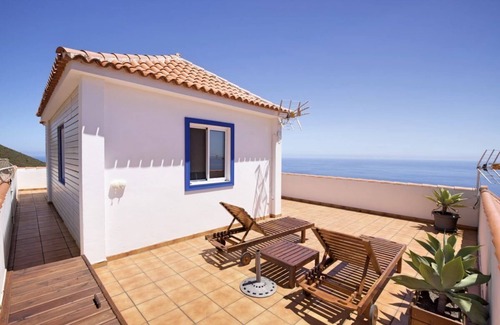 Puntallana Apartment | Dream view 800m to the sea. Top location to the highlights of the east side