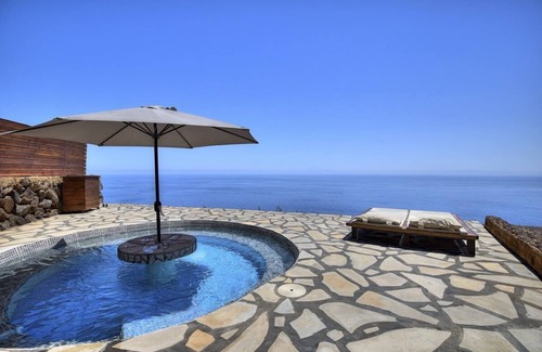 Puntallana Apartment | Dream view 800m to the sea. Top location to the highlights of the east side. Conservatory
