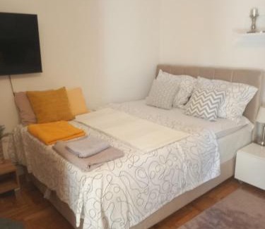 Grbavica Apartment | DreamHome