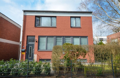 Hamburg-St. Georg Apartment | Dreamlike 1 Pers.-Apartment With sophisticated equipment