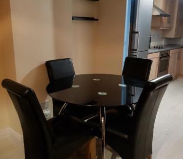 Ongar House | Dreams and Homes -entire home