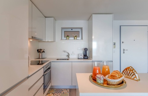 Santiago Condo | Dreams of the Sea/Ocean Dreams Sesimbra. Sea view.