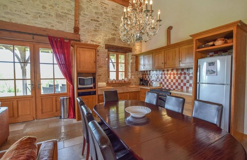 Saint-Medard-d'Excideuil Villa | Dreamscape: Rustic Elegance