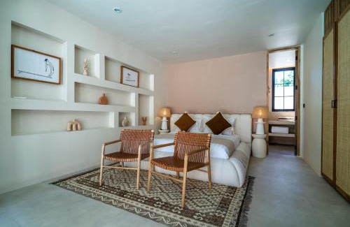 Gili Air Villa | Dreamy 2BR pool villa, steps from Gili Air beach
