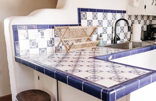Albuquerque Condo | Dreamy Adobe Casita: Your Quiet Getaway 1-5 guests