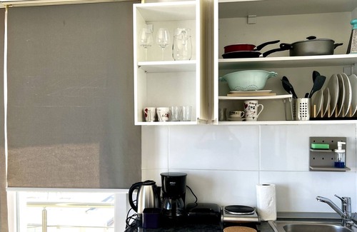 Kyrenia Apartment | Dreamy and Central Flat w Sea-View Balcony