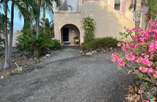 Christiansted Apartment | Dreamy Breezes Will Serenade You With Soothing Lullabies .