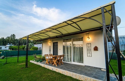 Ciftlik Apartment | Dreamy House with Backyard near Beach in Fethiye