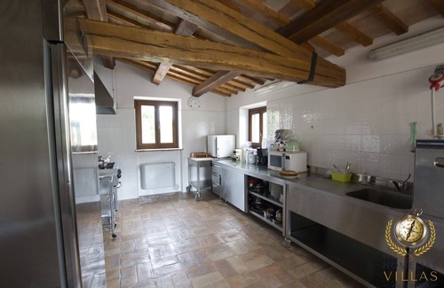 SantʼAngelo in Pontano Villa | Dreamy Brick Villa With Unbelievable View And A Pool