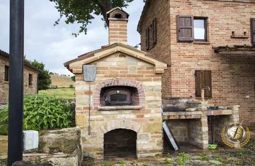 SantʼAngelo in Pontano Villa | Dreamy Brick Villa With Unbelievable View And A Pool