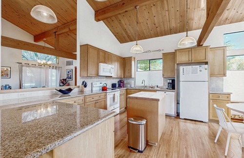 Sea Ranch House | Dreamy lodging with hot tub, pool, beach access, furnished patio