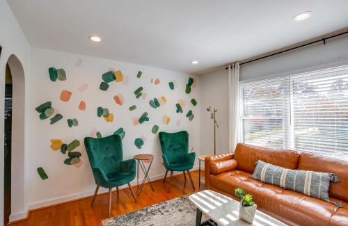 St. Charles House | Dreamy St Charles Retreat with Furnished Patio!