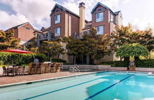 Morse Park Apartment | Dreamy Sunnyvale 1BR w/Gym, W/D & Lounge, walk to Google, by Blueground