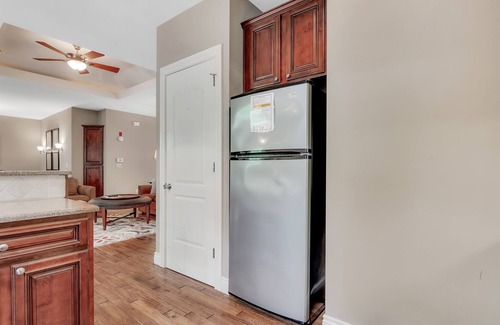 Branson Villa | Dreamy Villa Located Close to the Branson RecPlex! Come and Stay and Play!